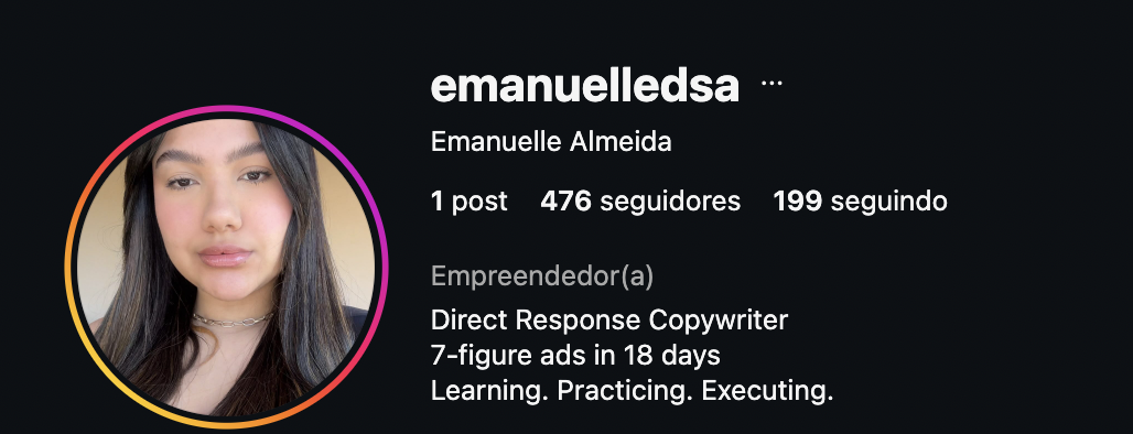 Perfil de Emanuelle Almeida